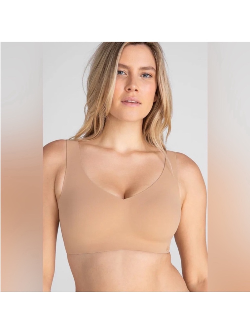 Honeylove Soft Form Wire Free Bra Size XL Nude